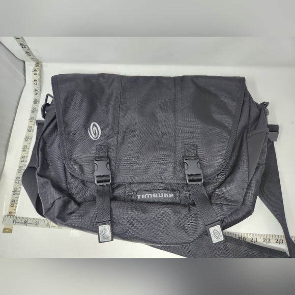 Timbuk2 Black Messenger Bag - Picture 1 of 8
